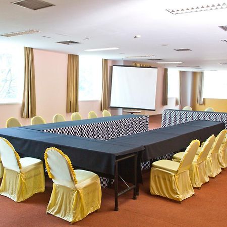 Nam Center Hotel Kemayoran Cakarta Dış mekan fotoğraf