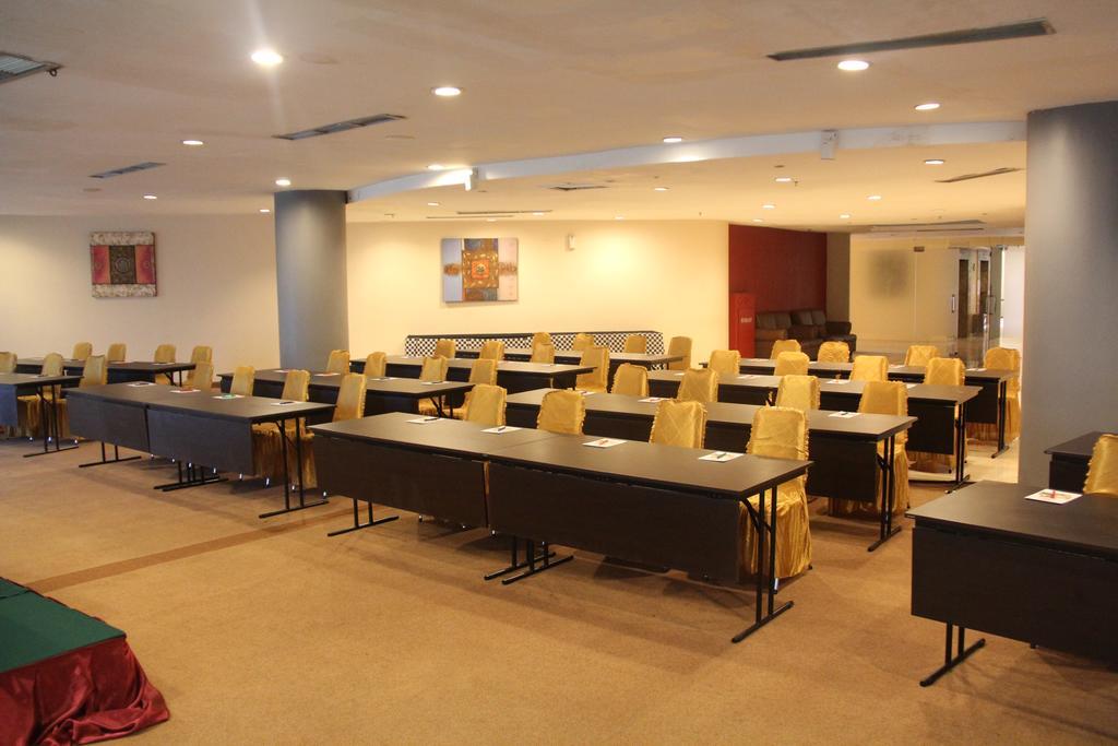 Nam Center Hotel Kemayoran Cakarta Dış mekan fotoğraf