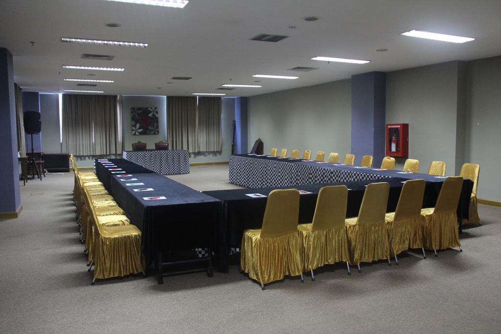 Nam Center Hotel Kemayoran Cakarta Dış mekan fotoğraf